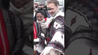 Rahul Gandhi meets members of Toda tribe in Ooty