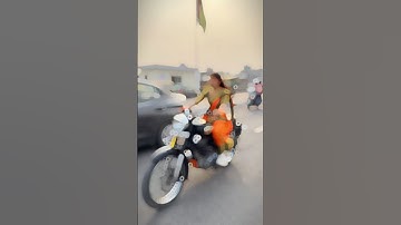 Bullet lover😇🔥#youtubeshorts #bulletlover #bulletridergirl #bulletgirl #girlpower #girlrider