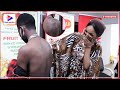 VIDEO WEMA SEPETU Alivyokutana Na SHABIKI Aliyechora TATTOO Yake MGONGONI