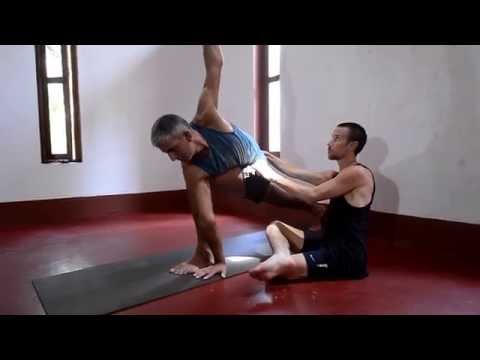 Asana School with Joey Miles - Parivrtta Parshvakonasana
