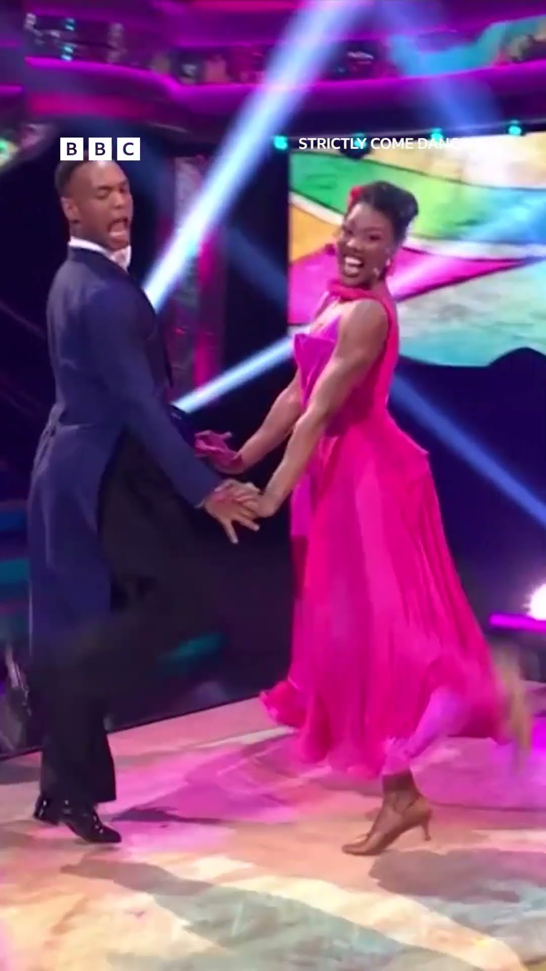 She’s an Olympian don’t you know ? #Strictly
