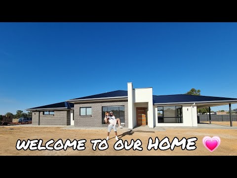 WELCOME TO OUR BRANDNEW HOME | GJ Gardner homes Australia | Jarren vlog official