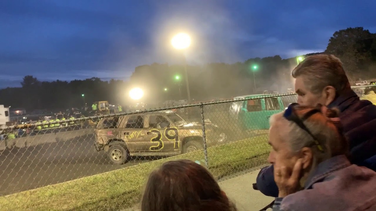 Stoney Roberts Demolition Derby 2019 YouTube