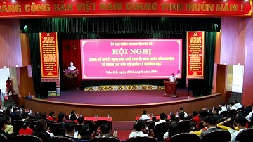 UBND huyện công bố các Quyết định điều động, bổ nhiệm cán bộ quản lý trường học