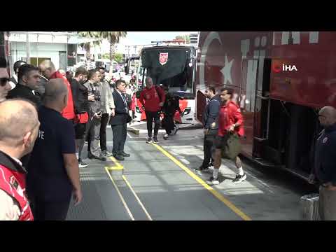 A Milli Futbol Takımı Bursa’ya geldi