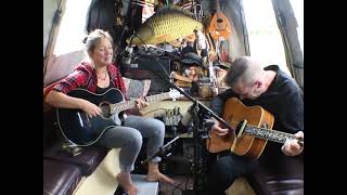 2022 Narrowboat Sessions. Kid Raven, 'Space Dust'.