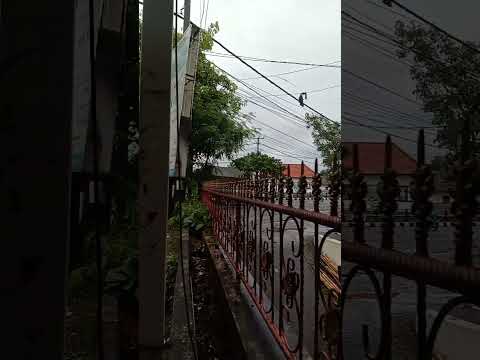 FUSO FIGHTER ORANGE AIRBRUSH SHORTS VIRAL 