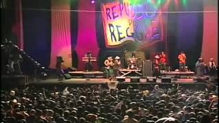 Miniatura de vídeo de "REPÚBLICA DO REGGAE 2004"