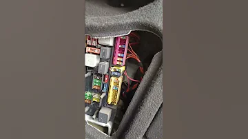Mercedes Benz Rear Fuse Box Location E200 