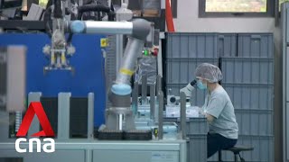 Singapore's manufacturing output falls 0.8% in October