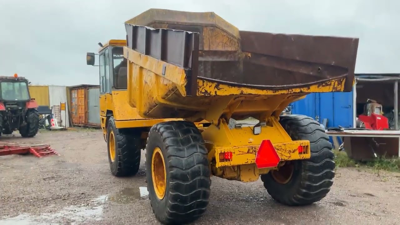 Dumper JCB 712