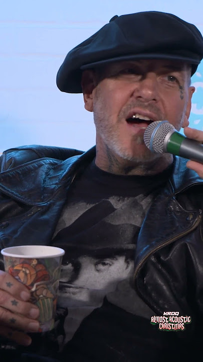 Social Distortion's Mike Ness talks mental health in his daily life.
