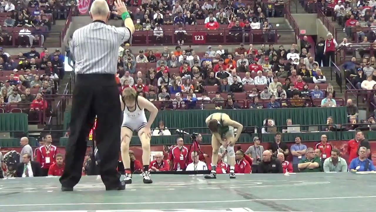 D2 Final 120, Brendan McCrone, Lake Catholic vs Brody Saccoccia, Steubenville