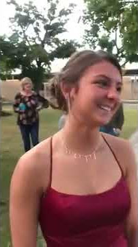 Guy Surprises Long Distance Girlfriend by Turning Up at Her Homecoming Dance - 1073500