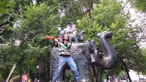 Joe Good slow-motion poi hybrids