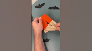 DIY Large Vintage Style Trick or Treat Sign  #halloweendecor #glowforgeaura