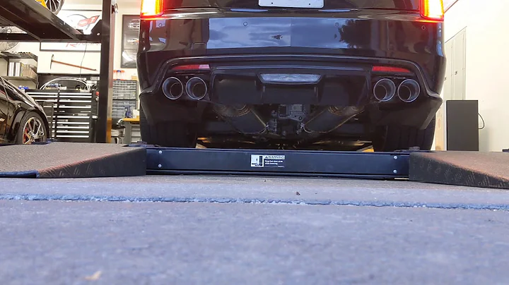 CTS-V3 StainlessWorks Axleback Exhaust (Cold Start)