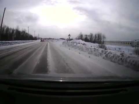 VAZ-21214 vs Mercedes-Benz