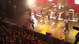 1 2 8 (live) - mighty bosstones hometown throwdown #18 12/27/15 night
#2