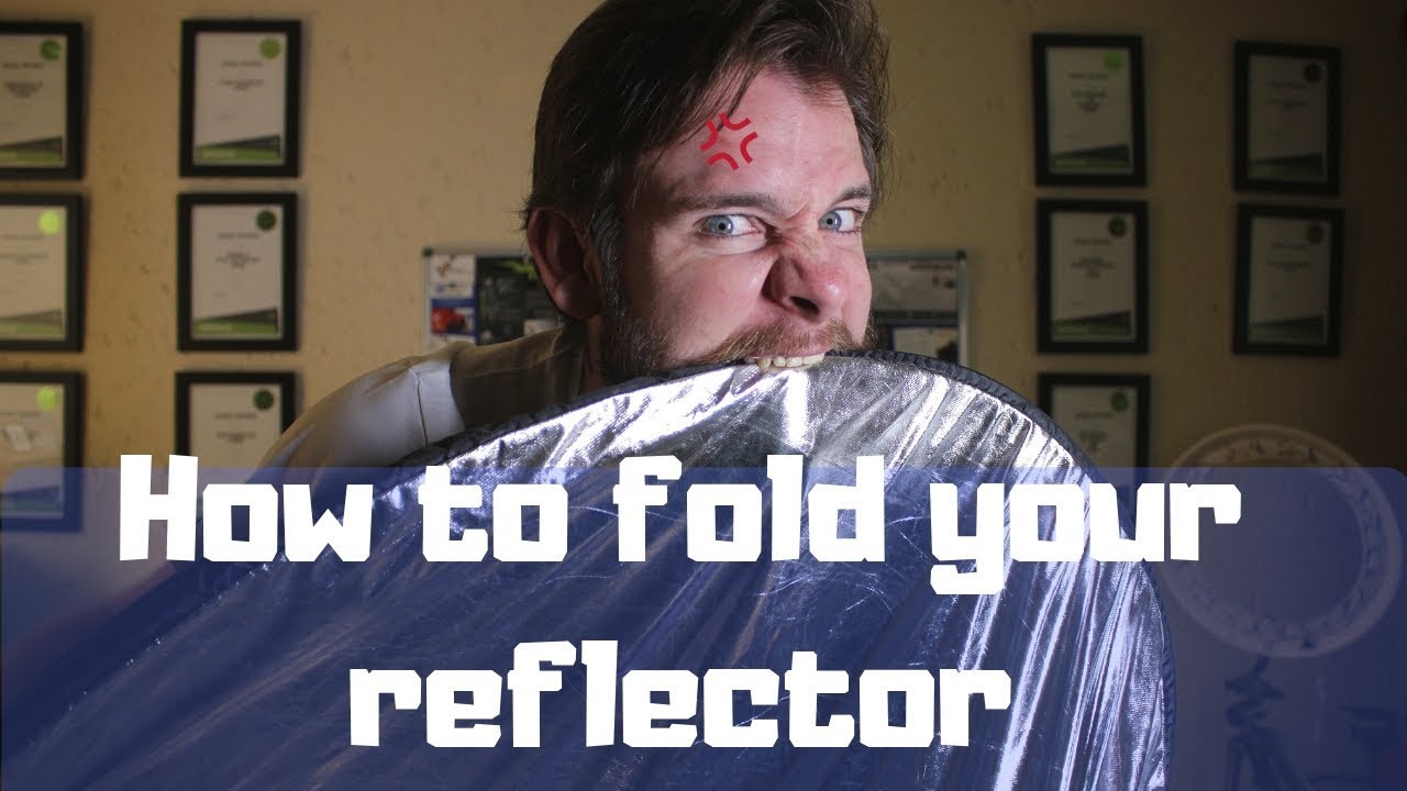 How to close a 5 in 1 reflector (Basics of photography)