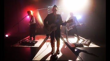 Creux Lies - Blue (Official Video)