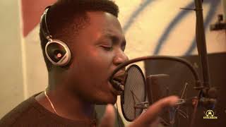 NM Lounge Sessions | Kelvin Sings | Mamuna amene ndili