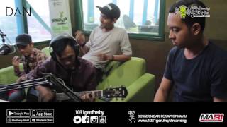 Generator  Pemutaran Perdana  Dan Band  Aku Bukan Musuhmu