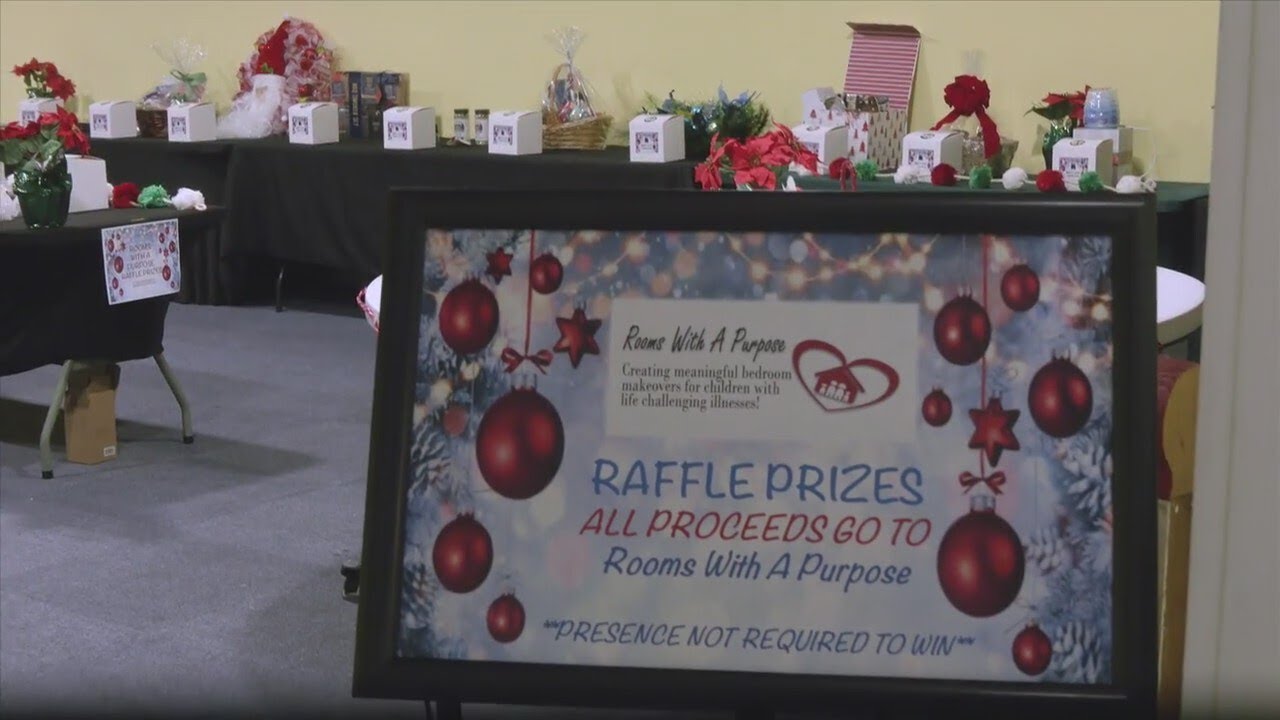 Emerald Coast Bazaar brings holiday cheer, aids local nonprofit