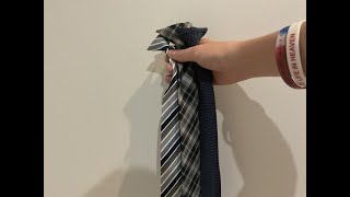 How to tie a tie!