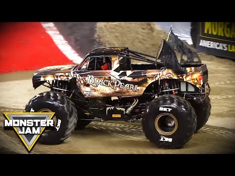 MONSTER JAM TRACKSIDE LIVE: DETROIT, MI - FORD FIELD