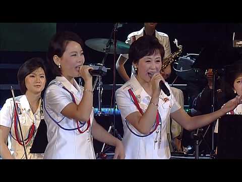 Moranbong Band - Song of the pride of guards (근위부대자랑가)