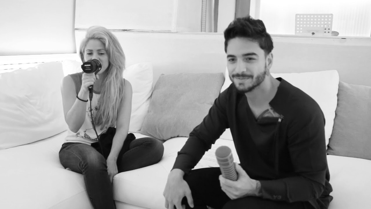 Shakira Maluma Singing Trap In The Studio Youtube