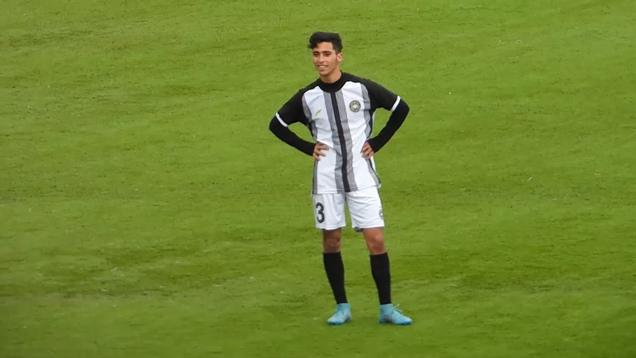 بن تومي أيلد لاعب وفاق سطيف أقل من 17 سنة