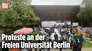 Wütende Parolen in Berlin: Israel-Hasser besetzen wieder deutsche Uni!