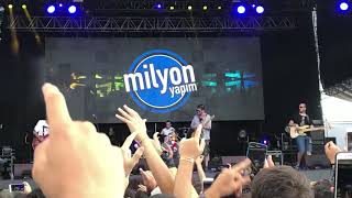 Kuşadası Gençlik Festivali & Son Feci Bisiklet - Bu Kız