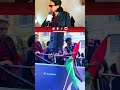 لحظة طلب لامين رفع علم فلسطين 
