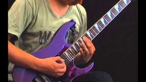 Insane Arpeggio Sequence with Sweep Picking - Lead Guitar Lesson