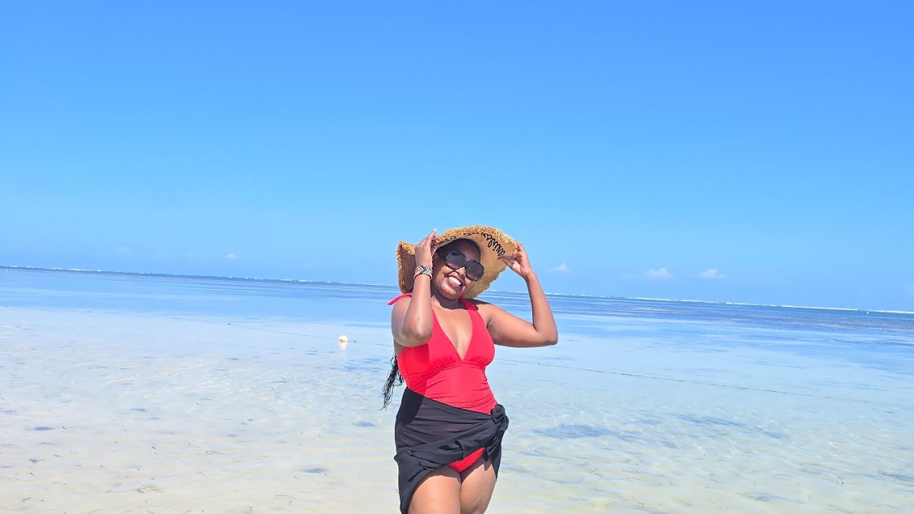A MOMBASA TRIP;The BEACH /FOOD/TUKTUKRIDES/BOWLING #travel #smallcreator #travelvlog #mombasa 