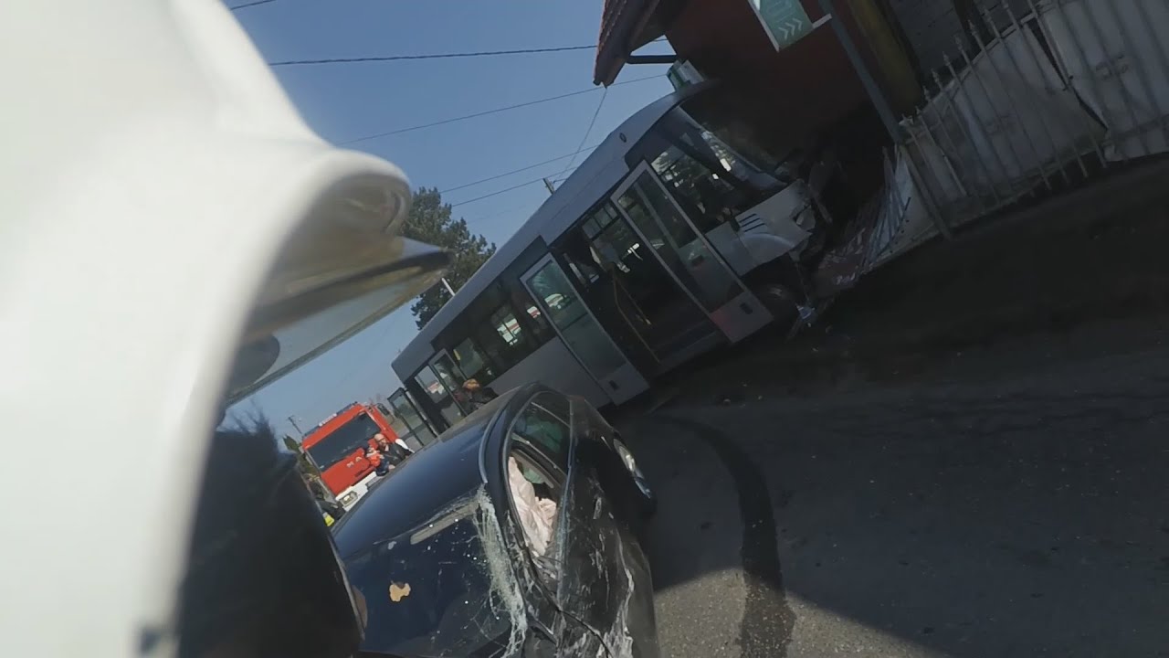 Zderzenie czołowe busa - OSP ALARMOWO [HELMETCAM]