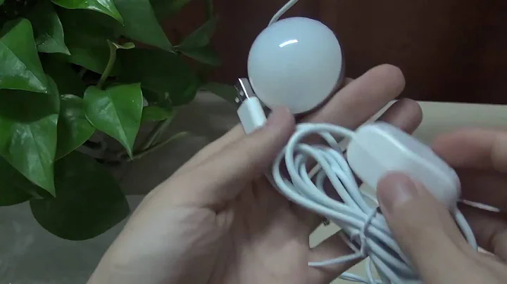 Demo of Mini Portable Magnetic LED Light Lamp 5W USB Light