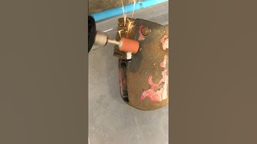 Rust clean the pipe wrench restoring #shorts ##wrench