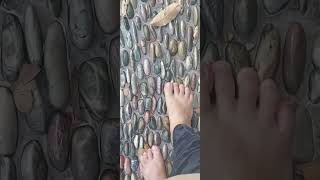Foot massage peebles #shortvideo #footmassage #exercise @mommymaritessvlog