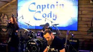 CAPTAIN CODY - second song at "Mutter Gabi" concert