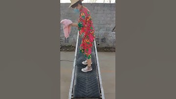 Multifunctional folding conveyor belt loading and unloading, cement fertilizer,