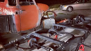 1951 GMC 100 S10 SWAP  700R4 TRANSMISSION AND TORQUE CONVERTER INSTALL