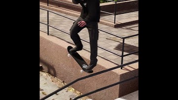 | Hippy Nose when to Slide Out | #Session in the Raw | #Shorts |