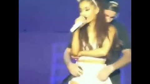 ariana grande reaction to justin bieber being touchy |ariana pushed justin|#shorts