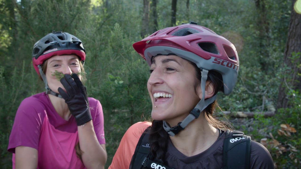 LA PIA TRAIL BUILDING WEEK - Bike Hotel Massa Vecchia & The Trail Brothers Crew