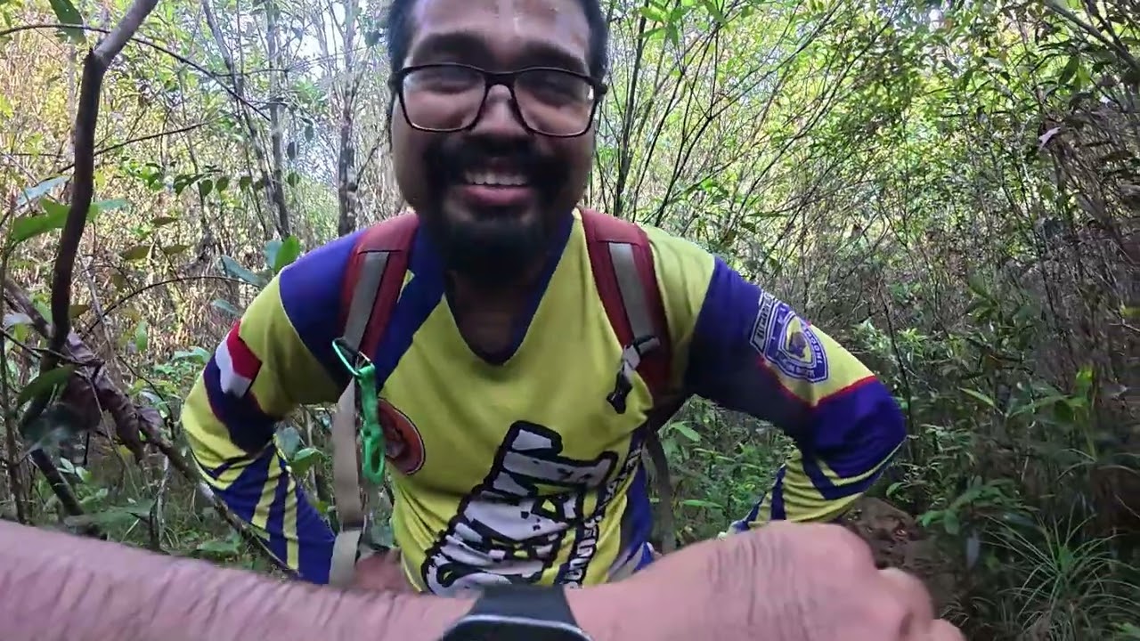 Hiking mt.Kahung 1.456mdpl