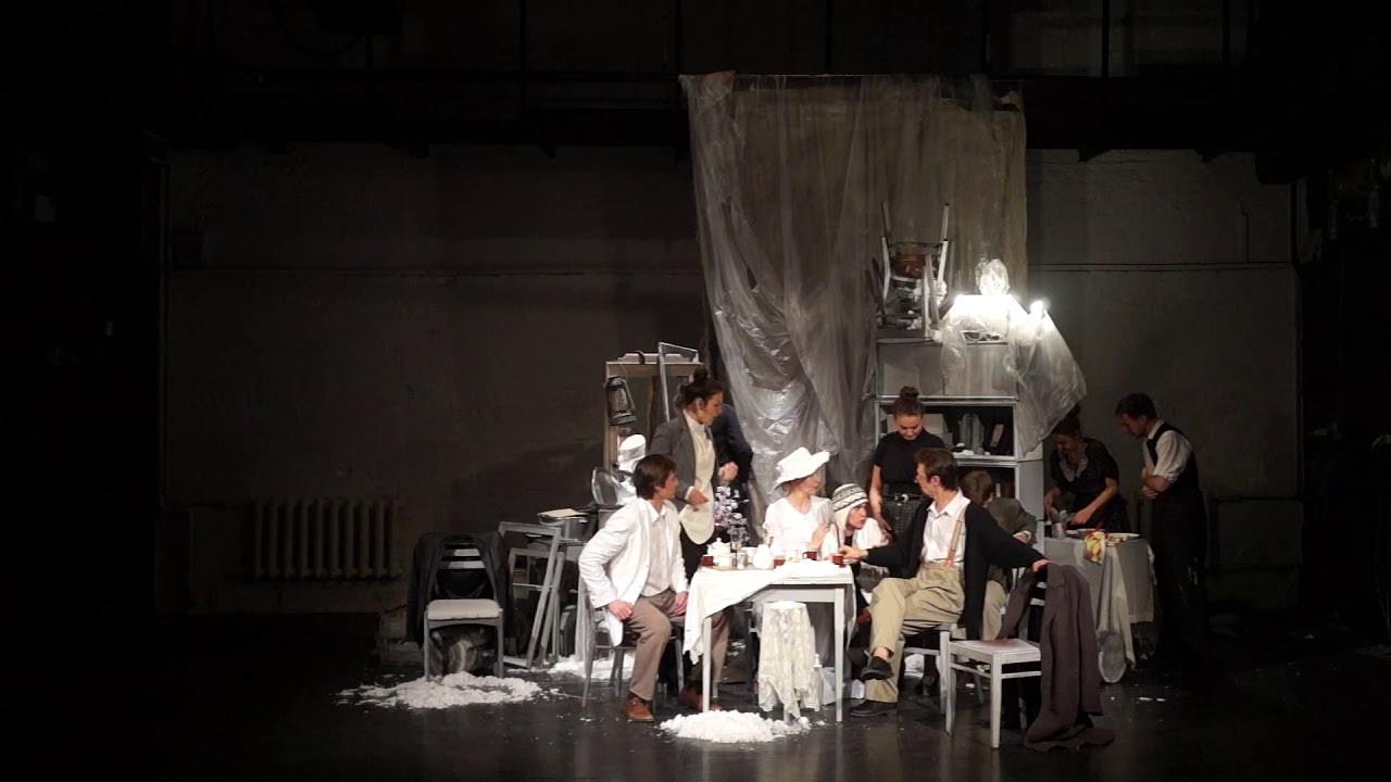 Театральная студия вишневый сад. Театральный центр вишневый сад зал. Вишневый сад чехов спектакль. Театр мтц вишневый сад. Театральная студия вишневый сад.